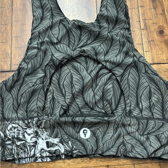 Yoga Democracy black and white leaf yoga bra - Picture 3 of 6